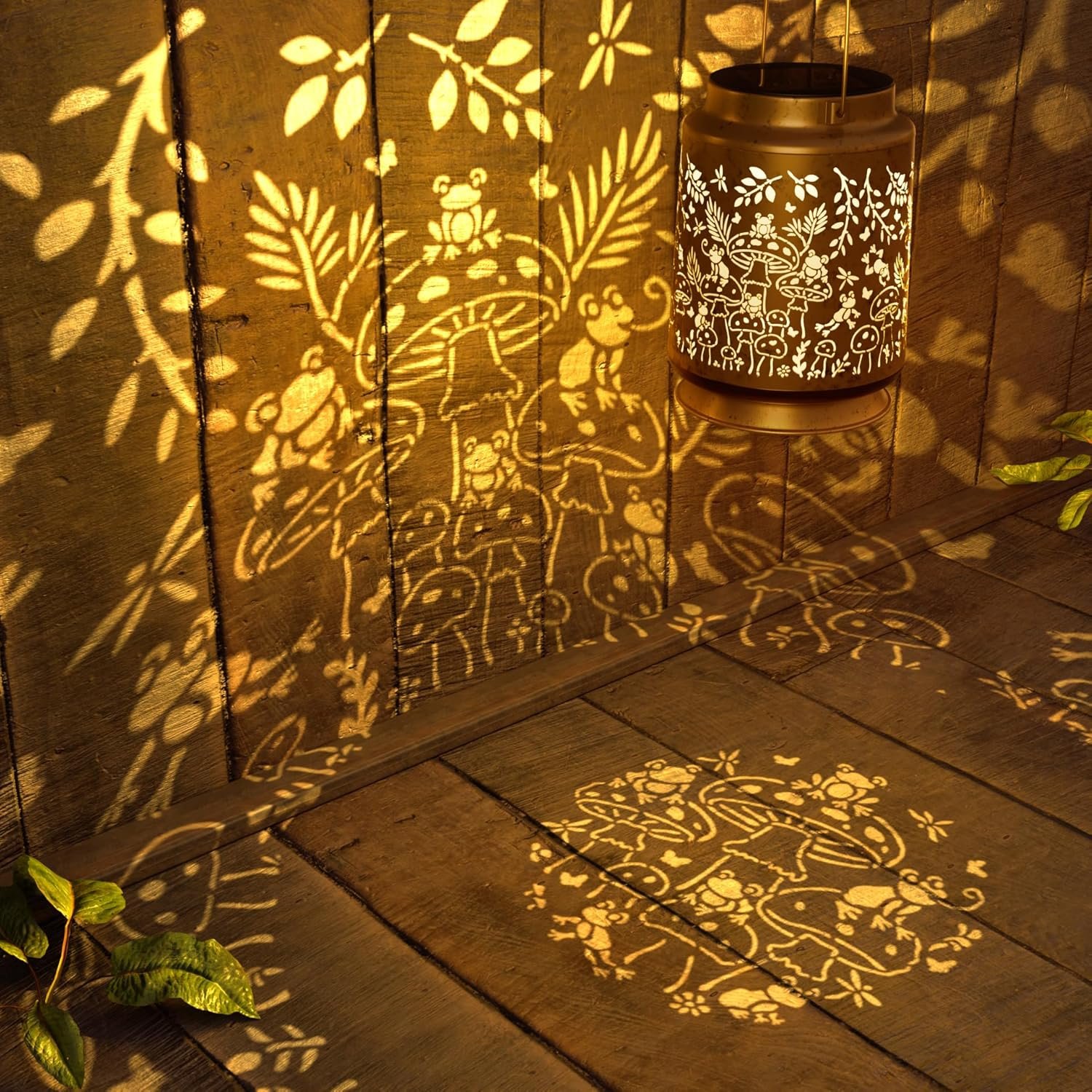 916oa83uRJL._AC_SL1500_ Mushroom & Frog Solar Lantern for Garden Outdoor Decor - Image 8