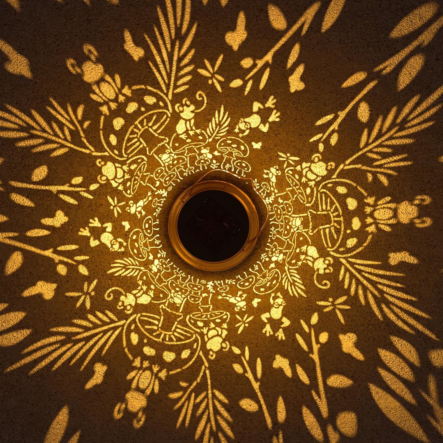 918Bcem4XrL._AC_SL1500_ Mushroom & Frog Solar Lantern for Garden Outdoor Decor - Image 6